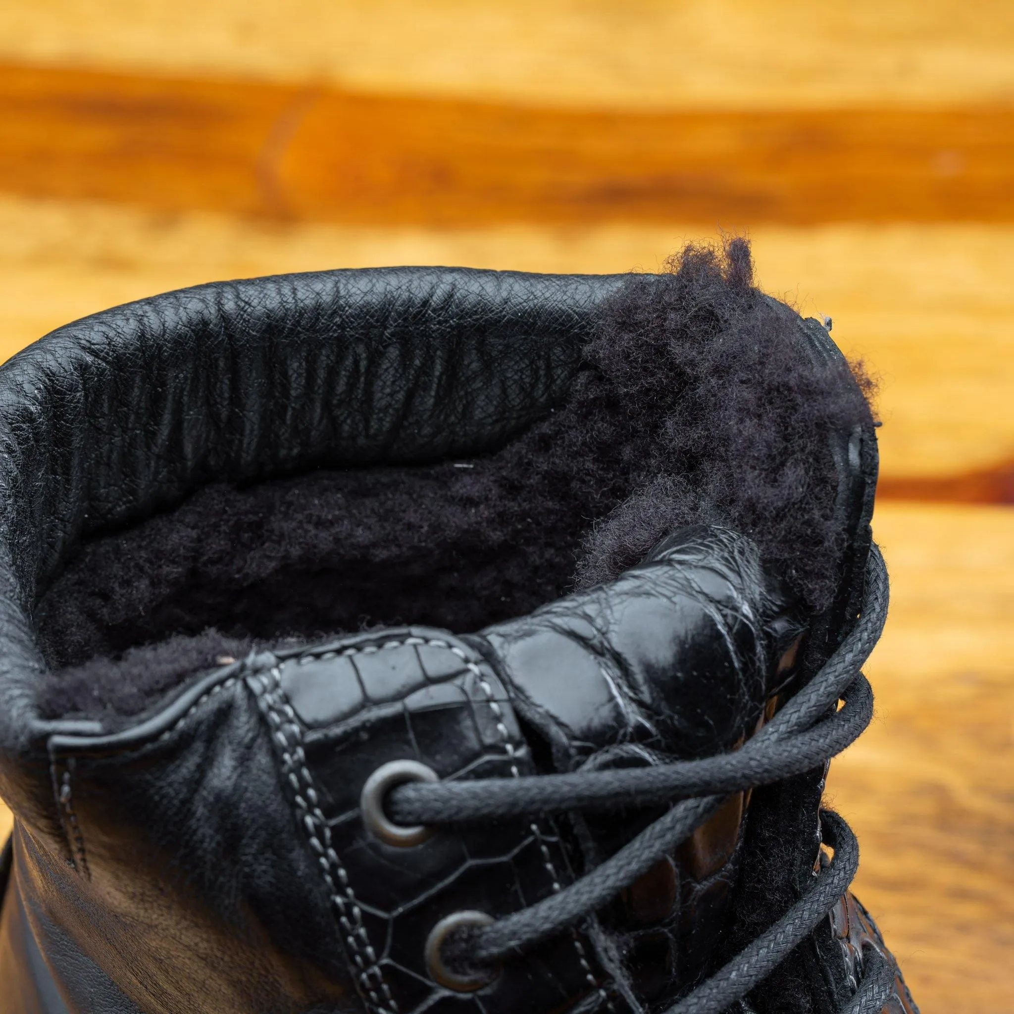 3236 Calzoleria Toscana Shearling Boot