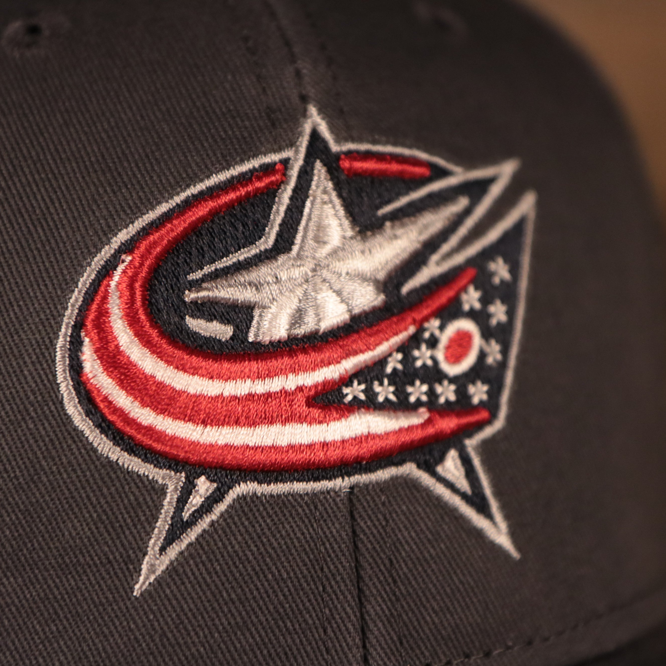 47 BRAND | COLUMBUS BLUE JACKETS | STAR WITH USA FLAG PATCH FRONT | LEGEND | MVP | DAD HAT | GRAY | OSFM