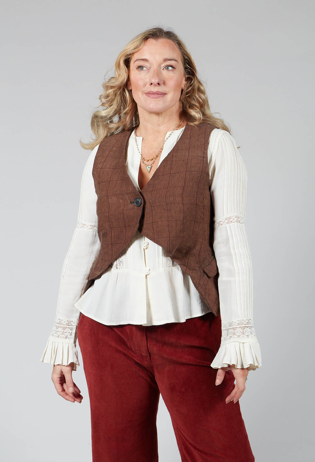 Cropped Waistcoat in Amaretto Cloud