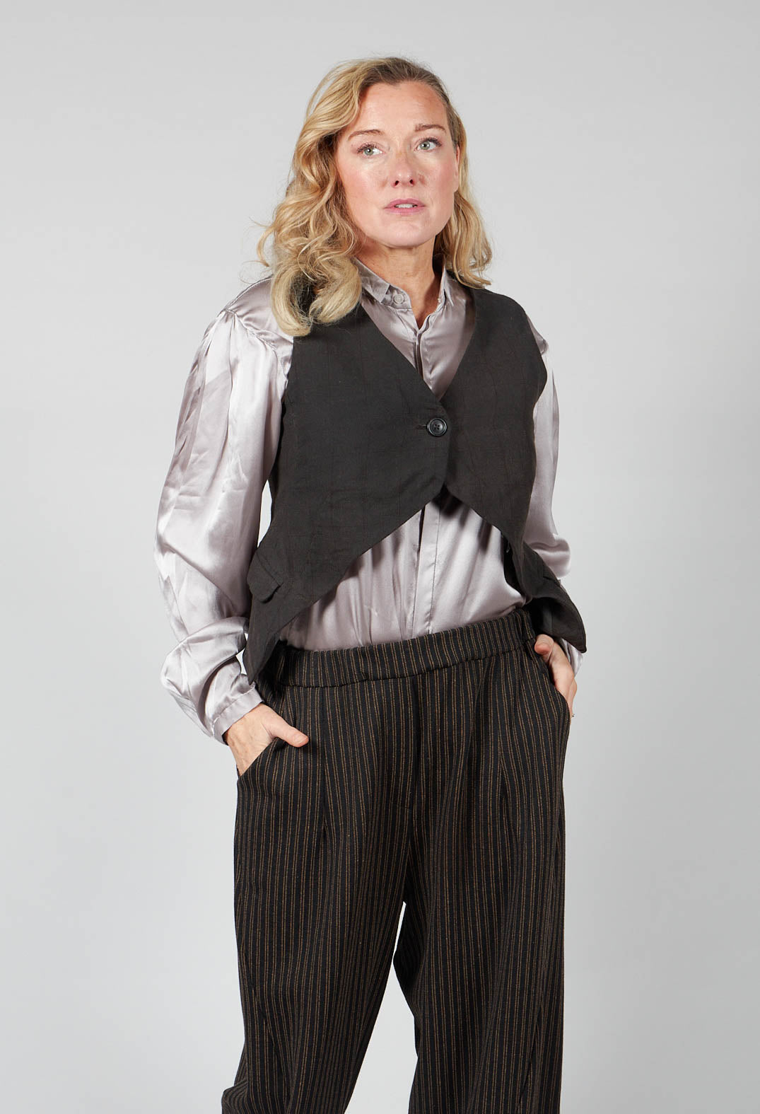 Cropped Waistcoat in Espresso Cloud