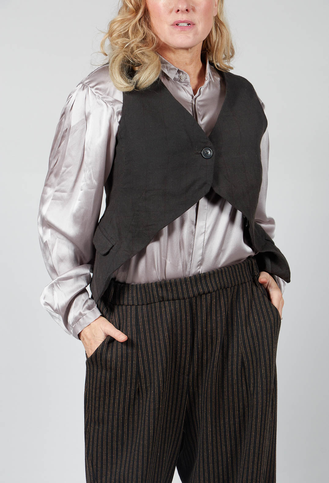 Cropped Waistcoat in Espresso Cloud