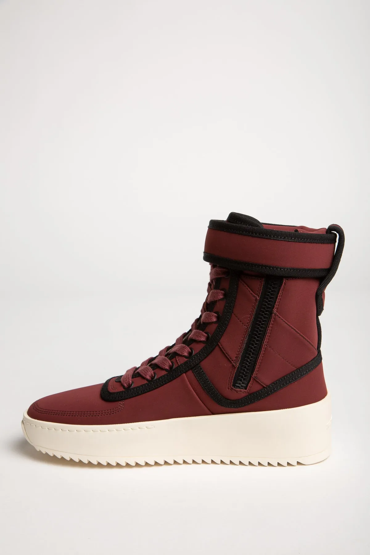 FEAR OF GOD | MILITARY SNEAKERS