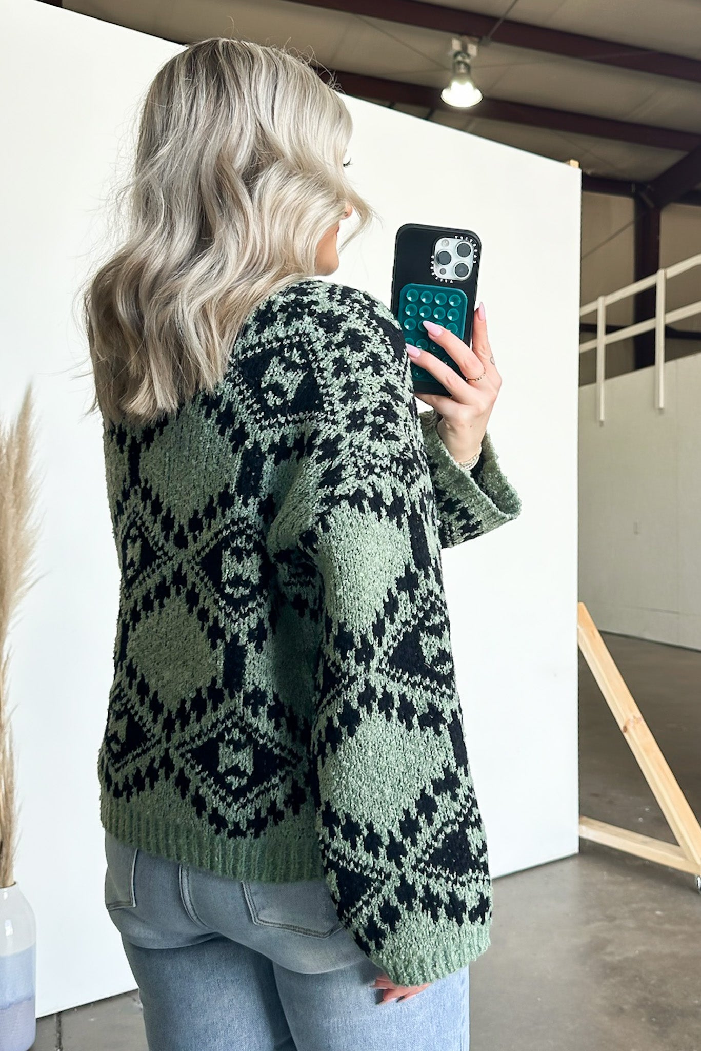 Lysandrah Geo Print V-Neck Sweater - FINAL SALE