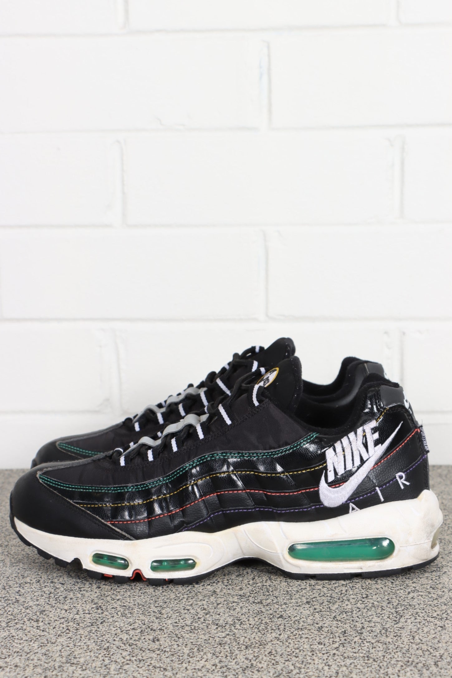 NIKE Air Max 95 'Windbreaker' Black Sneaker (9)