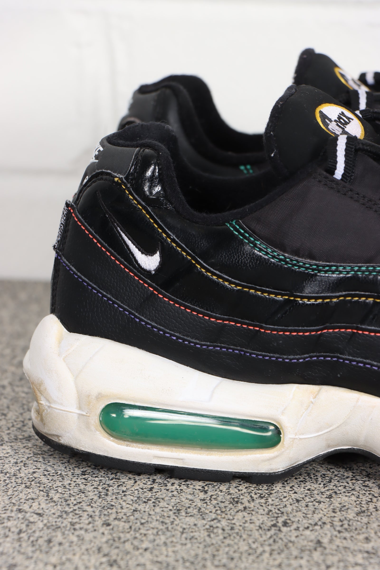 NIKE Air Max 95 'Windbreaker' Black Sneaker (9)