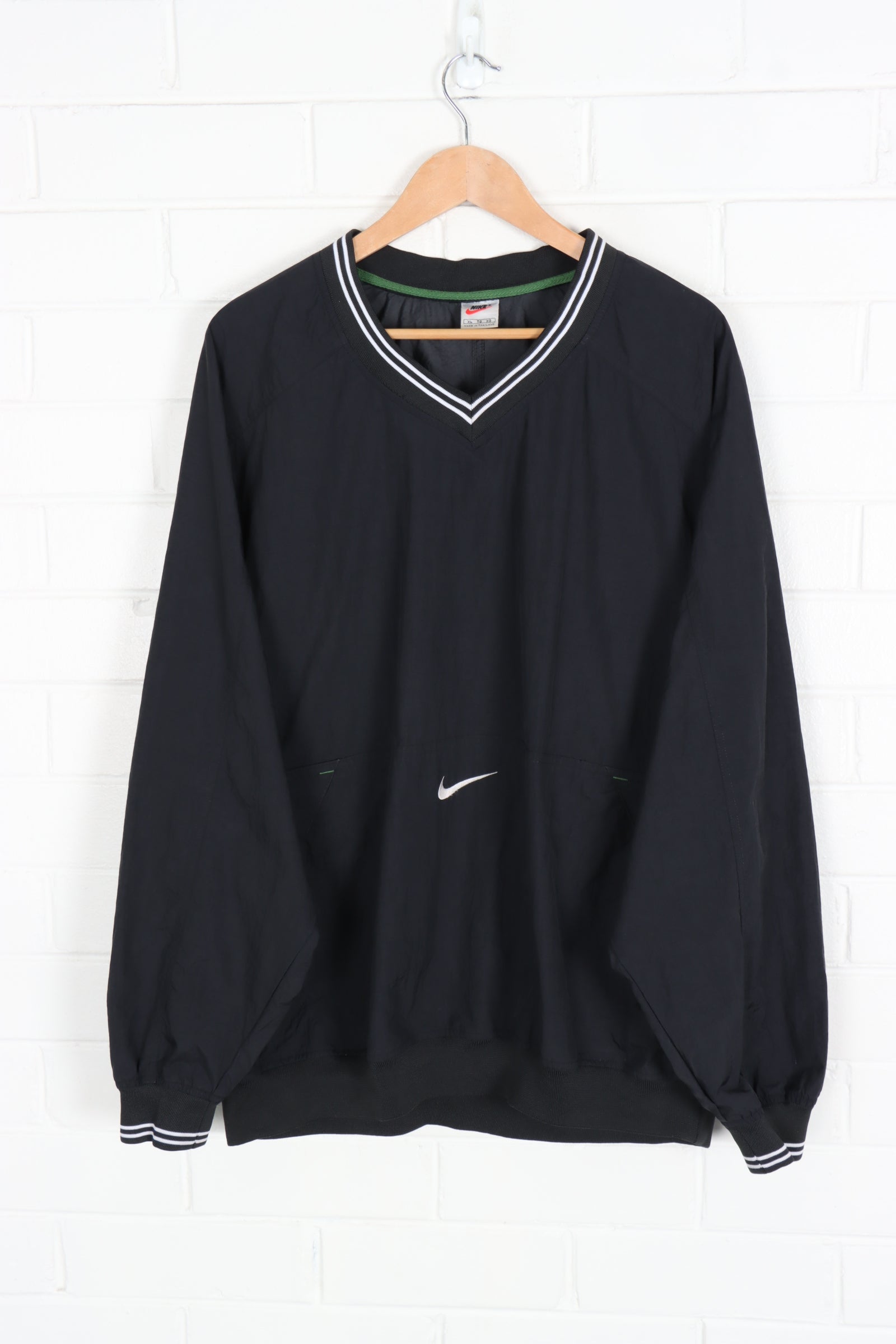 NIKE Centre Swoosh Embroidered V-Neck Pullover Windbreaker (XXL)