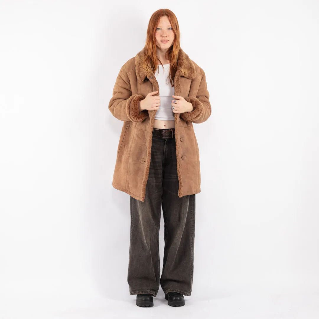 Vintage 90's Women Oversized Sheepskin Coat in Beige