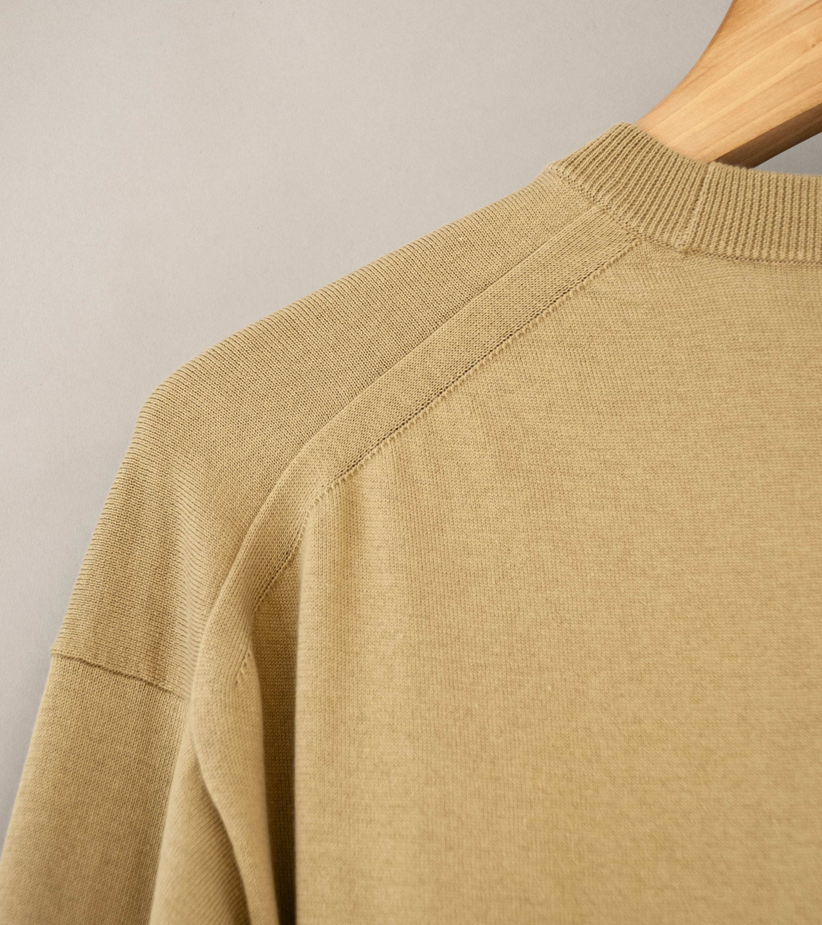 YLÈVE 'Giza Cotton Knit Pullover' (Beige)